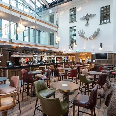 Keavan'S Port Hotel, Dublin-2